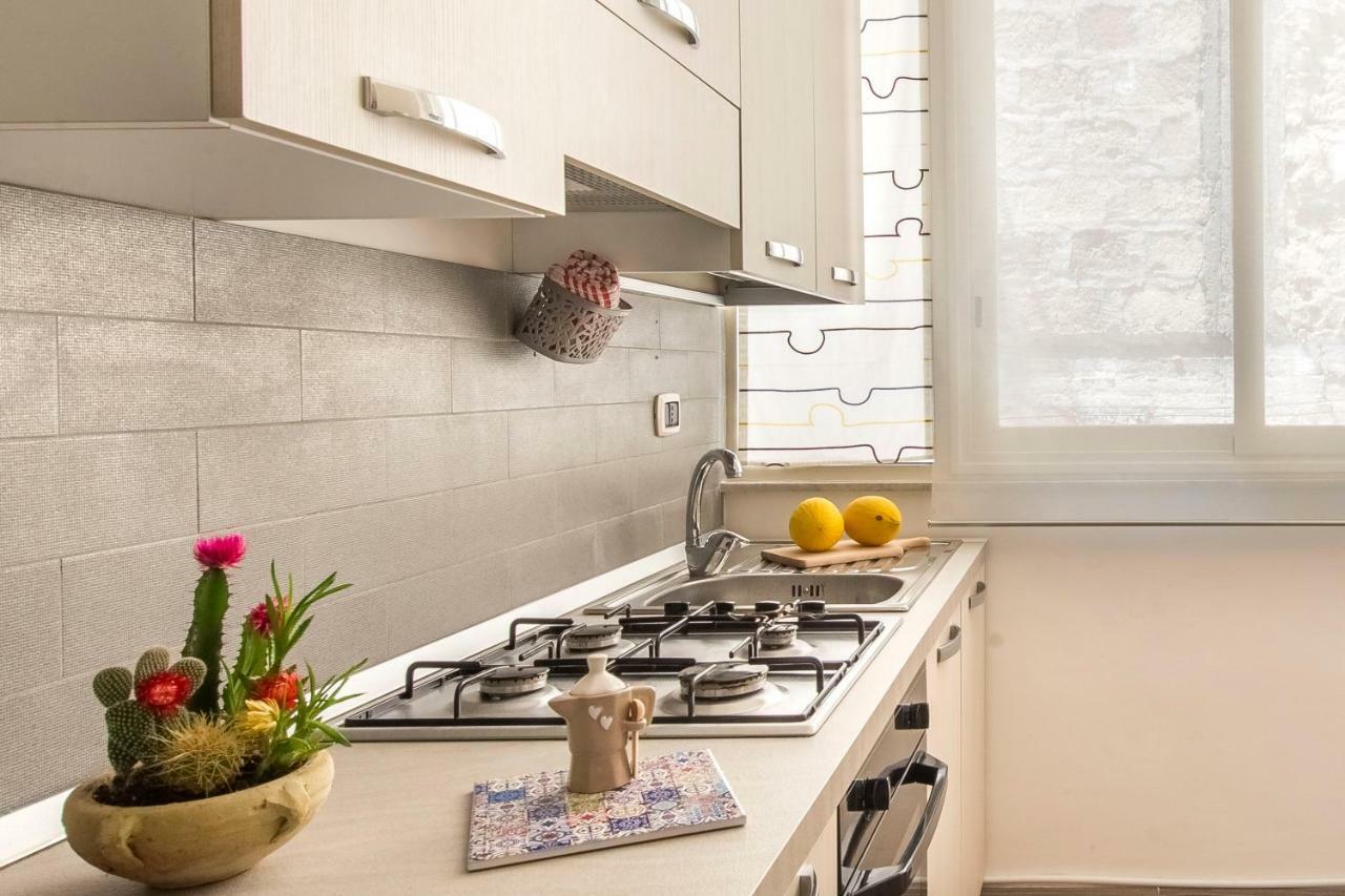 De Valois Apartment Palermo Esterno foto